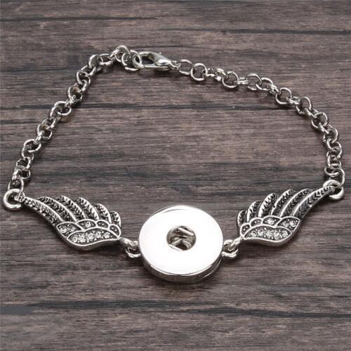 New Snap Jewelry 18MM Snap Button Bracelets & Bangles Vintage Sngel Wing Silver Color Bracelet Metal Watches For Women ZE182