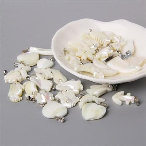 5Pcs/Set Fashion Natural White Shell Pendant Charms Heart Animal Anchor Pendants Necklace Accessories for Jewelry Making Gifts