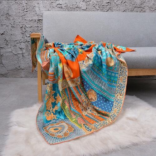 Luxury 70% Cashmere 30% Silk Thin Scarf Kerchief Women Fashion Warrior Armor Print Winter Shawl Stole 135*135cm