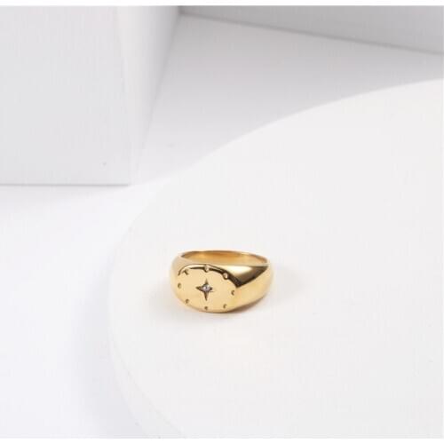 SRCOI Vintage Temperament Titanium Steel Four-Pointed Star Ring Fashion Micro Inlaid Rhinestone Texture Women Daily Jewelry