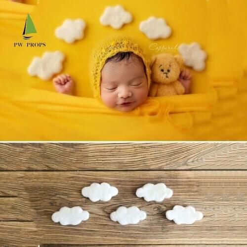 Newborn Handmade Wool Felted Clouds Prop Baby Posing Star Moon For Photo Shoot Vintage Newborn Posing Pillow