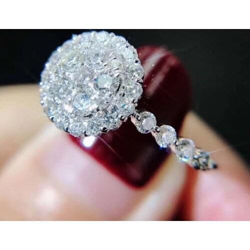 Gorgeous Round Shape Women Ring Full Bling Iced Out Micro Pave Crystal Zircon Dazzling Bridal Ring Wedding Engage Ring Wholesale