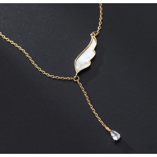 Charm Clavicle Chain Dainty Wings Pendant Necklace With Natural Shell Stone Silvery Jewelry Women Fashion Unusual Birthday Gifts