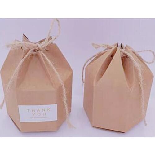 50pcs Kraft Paper Lantern Hexagon Cardboard Package Candy Box Favor And Gifts Box Wedding Christmas Valentines Party Decoration