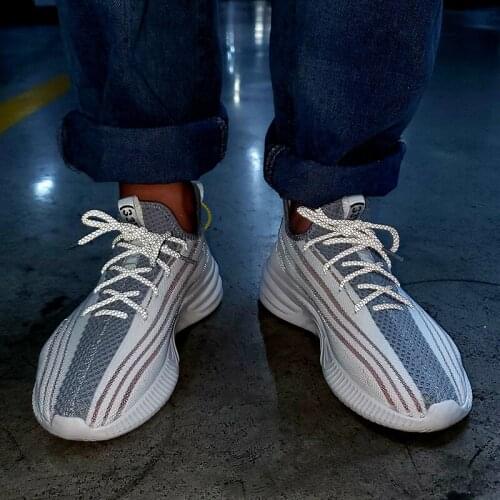 Casuales 2020 black Fashion hombre slip red trainers casual sport man lightweight shoes masculino zapatos leisure Casual men de