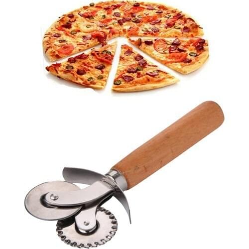 Queen's Kitchen Pizza Tools