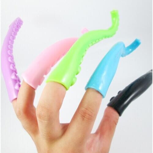 5/10Pcs Random Color New Funny Environment Friendly Octopus Tentacles Finger Puppet Story Mini Finger Toy Practical Joke Toy