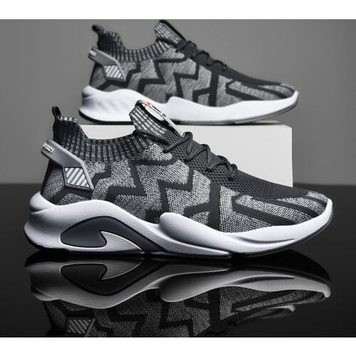 2021 New Mesh Fly Woven Breathable Slip-on Single Shoes Sneakers Men Fall Trend Casual Fashion Lightweight Sports Running Shoes