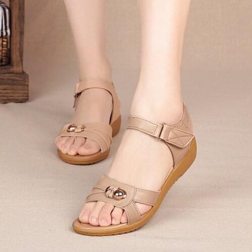 Large Size 40-43 Summer Shoes 2017 New Middle-aged Sandals Genuine Leather Flat Shoes Female Sandals Women