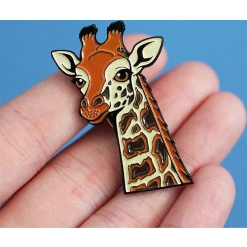 Rothschild Giraffe Illustration Brooch Pins Enamel Metal Badges Lapel Pin Brooches Jackets Jeans Fashion Jewelry Accessories