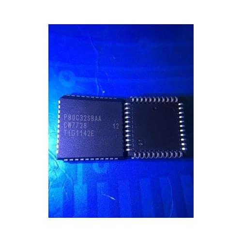 1pcs P80C32SBAA P80C552EBA P80C552EFA P89V51RD2F P80C32 P80C552 P89V51 PLCC In Stock