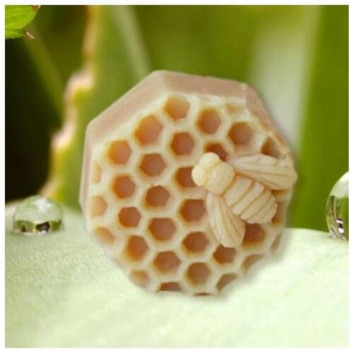 New 2.5" Bee Honeycomb Craft Art Silicone Soap mold Craft Molds DIY