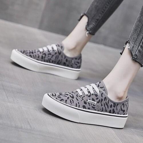 Womens Leopard Plus Velvet Warm Shoes Platform Vulcanized Sneakers New Arrival Women Flat Jogging Casual Zapatos Size 34--40
