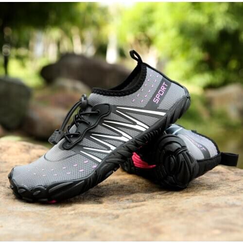 2021 Summer Water Shoes Men Women Beach Sneakers Sports Shoes Outdoor Swimming On-surf Gym Yoga Fitness Mesh Aqua Barefoot Shoes