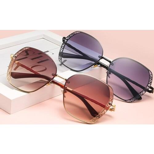 Fashion Hollow Out Metal Sunglasses For Ladies Luxury Designer Sun Glasses For Women Elegant Irregular Glasses Quality Sunglass