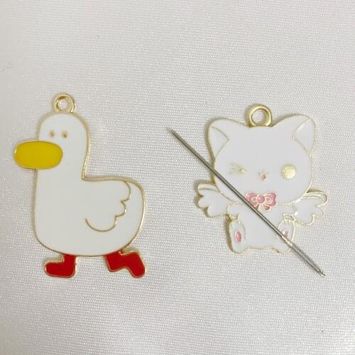 Cat Needle Minder for Cross Stitch, Cute Duck Magnetic Needle Minder for Embroidery Needlepoint