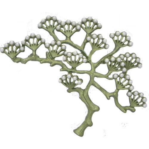 European and American Fashion Jewelry Vintage popular pearl pine lady brooch brooch lacquer