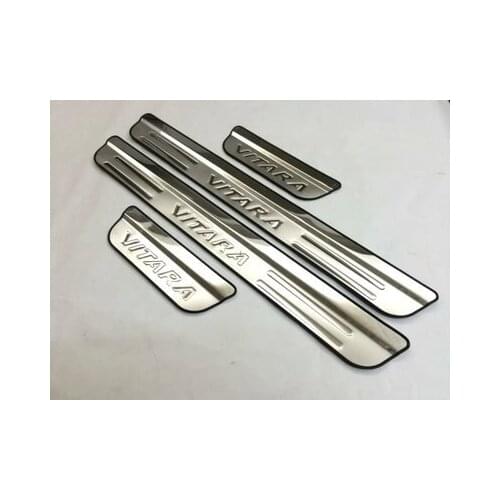 For Suzuki vitara 2016 2017 High-quality stainless steel car threshold guard plate anti-scratch protection Car styling