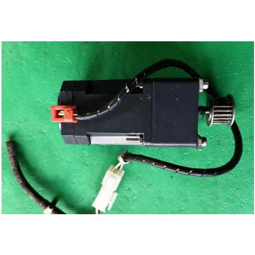OIK3GN-D+OGN36K stepper motor , used in good condition . 80% appearance new , good working , free shipping
