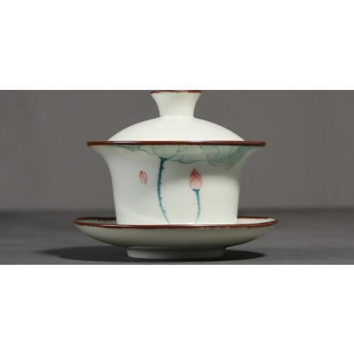 130ml Hand Painted Lotus Flower Tea Tureen Chinese Gaiwan Ceramic Kung Fu Tea Bowl Teacup Teapots Tea Ceremony Accessories Decor