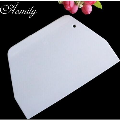 Aomily Durable Trapezoid Scraper Spatula Fondant Cake Dough Pizza Tool Kitchen Multifunction Slicer Blade Plastic Cake Tool L/S