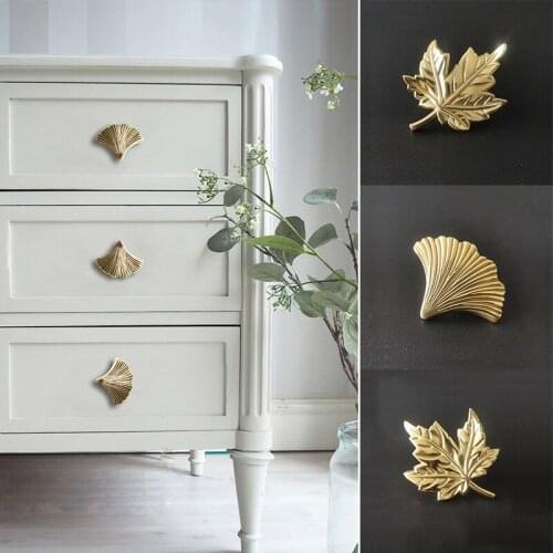 1Pcs Metal Maple Leaf Shape Door Handle Creative Cabinets Drawers Dresser Pulls Kitchen Door Knobs With Screw Furniture Hardware