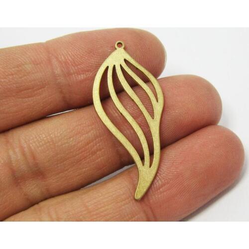 Brass charm 36x15.5x1mm Flame shaped incise Raw brass earrings pendant R627