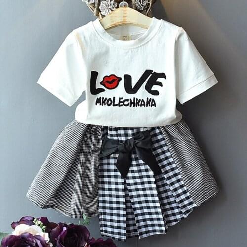 Girls Sets 2020 Summer New Childrens Wear Girls Fashion Sweet Style Letter Printing Short-Sleeved T-Shirt + Plaid Skirt Suit