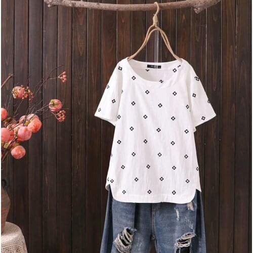 Plus size O-Neck short sleeve embroidery cotton women t shirt 2021 casual loose summer ladies tshirts female T-shirts tops