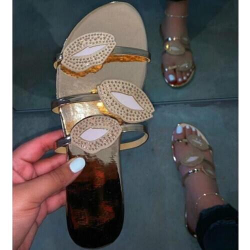 2020 Summer Sexy Gold Crystal Lips Gladiator Sandals Woman Sandales Femme Fashion Three-Band Flat Slides Sandal Women Slippers