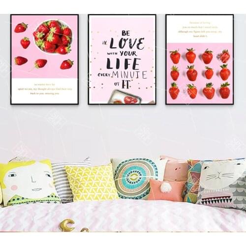 Fresh Red Color Strawberry Wall Art Picture for Living Room Modern Foods Fruit Canvas Painting Kitchen Decor Posters and Prints