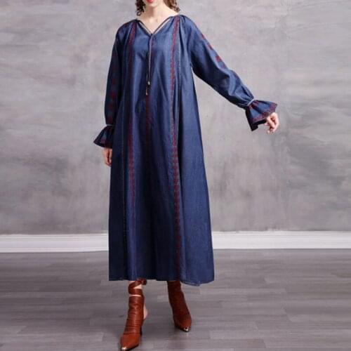 SeeBeautiful A-line Denim Dress V-neck Long Sleeve Embroidery Large Size Vintage Woman Spring 2021 New Fashion T654