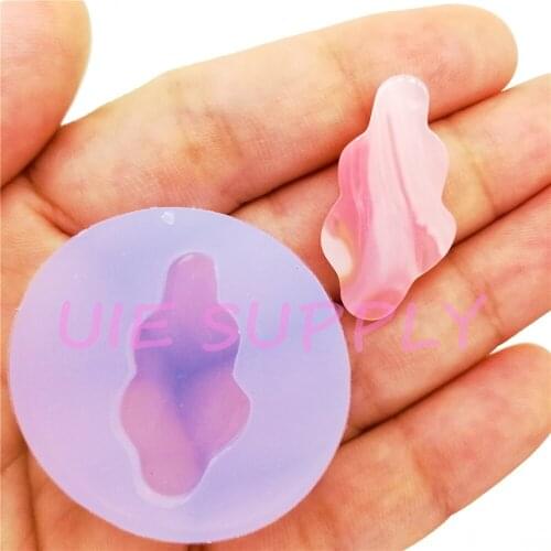 BYL494 29.3mm x 15.3mm Cloud Cabochon Silicone Mold Earrings Pendant Necklace Making Cabochon Resin Clay Craft Fondant Cake