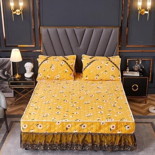 2020 new products Thickened quilted milk down Bed spread Fitted Sheet Pillowcases 2/3 pcs Lace embroidery Princess bedding