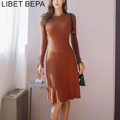 2021 New Autumn Winter Women Dress Vintage Elegant Pleated Stretched Ruffles O-Neck Bodycon High Waist Dress DR8058