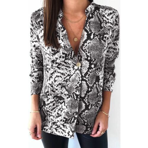Gwiyeopda Women's Printed Shirts