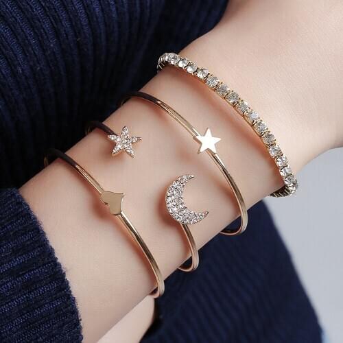 4pcs 2020 Women Popular Gifts Simple Fashion Star Moonlight Peach Heart Star Gold Silver Color Bracelet Four-piece Jewelry