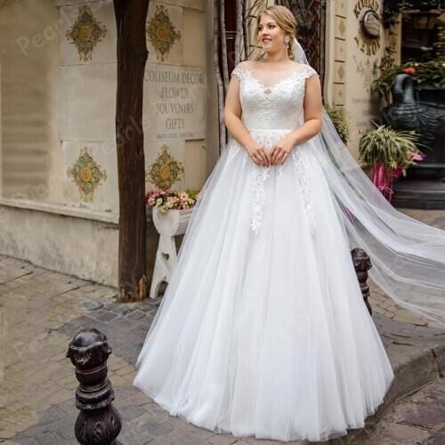 Chic Plus Size A-Line Wedding Dresses 2021 Vestido De Noiva Lace Appliques Cap Sleeve Sweep Train Bridal Gowns Beach Bride Dress