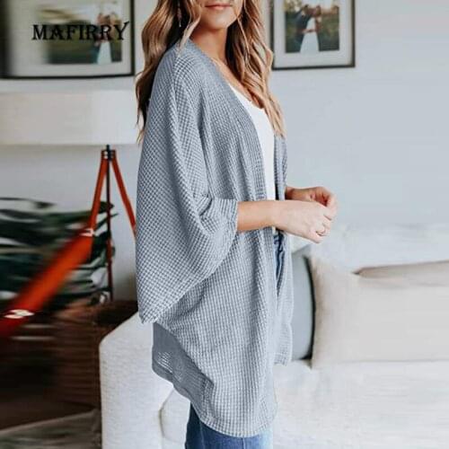 Women Solid Loose Long Cardigan Coat V-Neck Batwing Sleeve Ladies Jacket Spring Autumn Three Quarter Sleeve Streetwear Outerwear