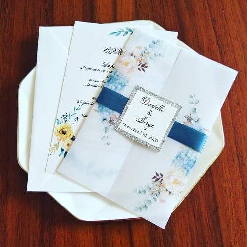 50X Flower Vellum Wedding Invitations with Silver Glitter Tag Personalized Print DIY Transparent Wrap Card For Quinceanera Party