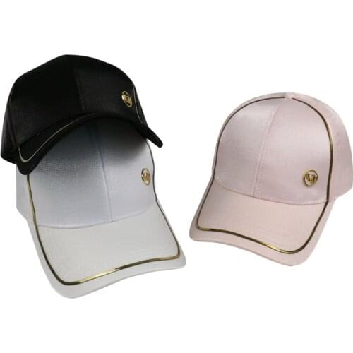 2021 New Unisex Couple Sun Hat Letter M Mens Baseball Cap High-quality Satin Solid Color Hip Hop Cap for Women