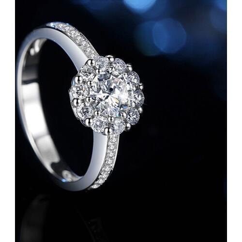 100% 18K 750Au Gold Moissanite Diamond Ring D color VVS With national certificate MO-001011