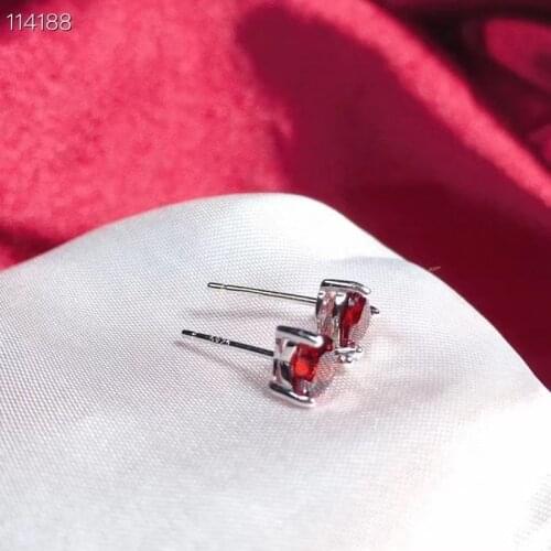 2020 Fashion Jewelry Christmas Stud Earrings Natural Garnet Clover Heart 925 Sterling Silver Small Earrings for Women 6mm*6mm