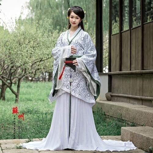 Diao Chan Great Beauty Han Dynasty Traditional QuJu Hanfu for Women Aesthetic Embroidery Hanfu Costume for Photography