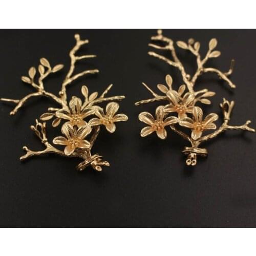 50pairs Quality Brass Metal Casted Creepers Vine Leaf Branch Flower Charms for DIY Women Bridal Wedding Jewelry Accessories