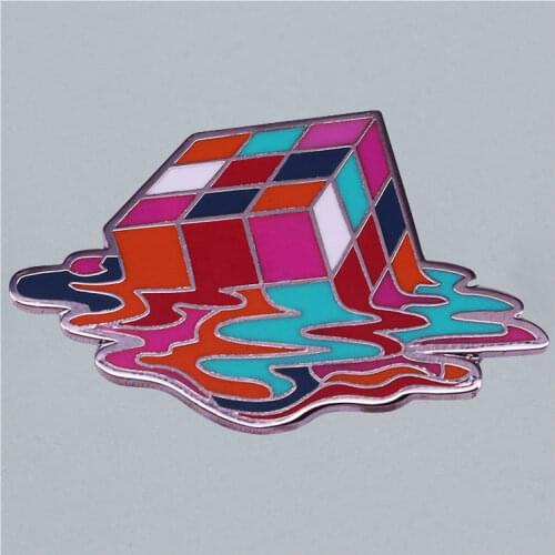 Interesting Melt Rubiks Cube Brooch Originality Lapel Badge Denim Jacket Backpack Pin Decoration Childrens Fashion Gift