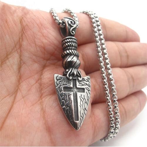 Cool Stainless Steel Mens Gothic Arrow Cross Arrowhead Pendant Necklace