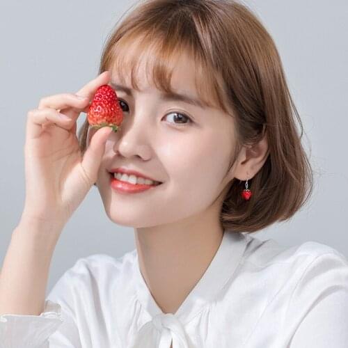 Colusiwei Sweet Strawberry Drop Earrings Red CZ Radiant Cute Fruit Dangle Earring for Women 925 Silver Luxury Silver Jewelry