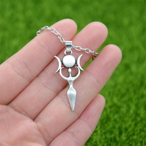 Wiccan Goddess Moon Pendant Necklace Witchcraft Fashion Accessories Jewelry for Women Dropship