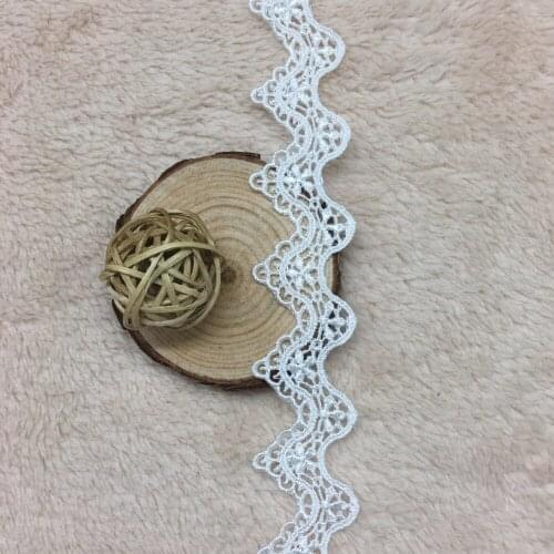 Free Shipping 30Yards High Quality Embroidered Lace Appliques Water Soluble Lace Trims DIY Sewing/Garment/Clothes Accessories